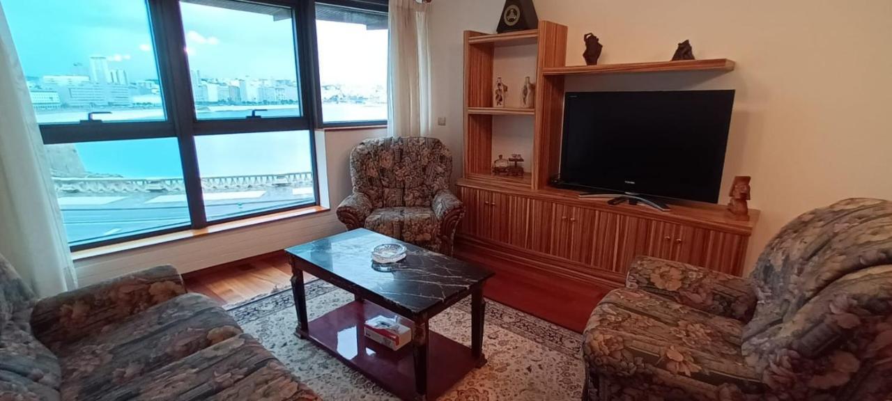 Vibes Coruna - Apartamento Playa Matadero ア・コルーニャ エクステリア 写真